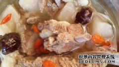去除肋骨和肋骨并品尝提示。