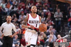 PG4和Lillard 6之间如何选择PG4和Lillard 6之间的比较